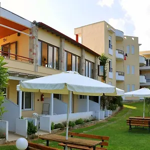 https://adonis-kallithea-halkidikis.hotelschalkidiki.net