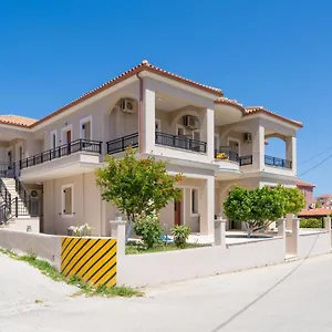Aparthotel Vilatoria 